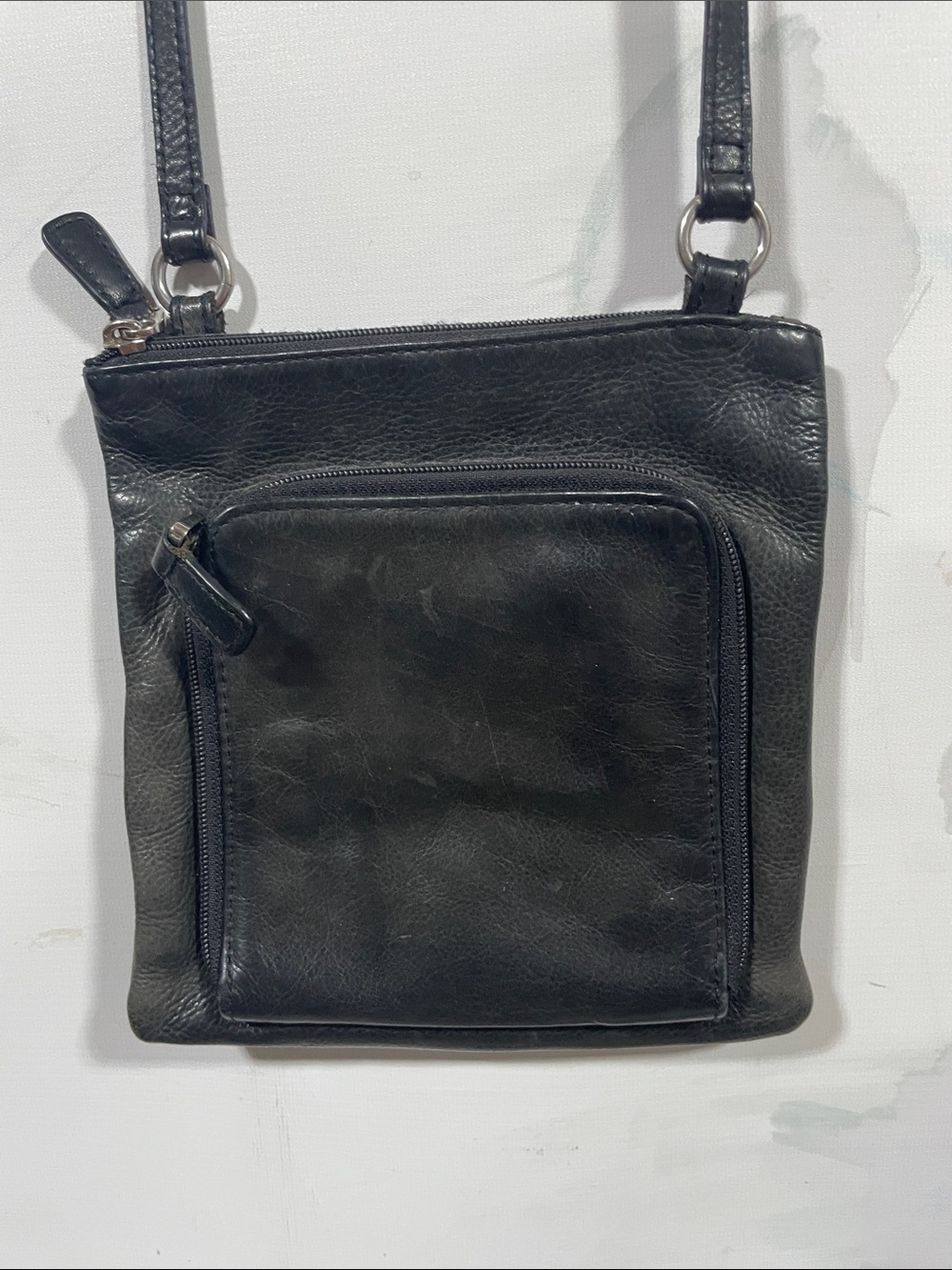 Fossil Black Leather Crossbody with Front Zip Pocket